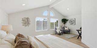 7 San Vincente Gallery 26