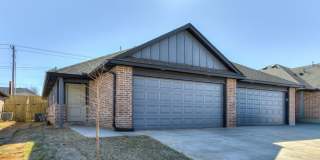 Cozy 3-Bed Retreat in Yukon - Fully Furnished & All Utilities Included Gallery 33