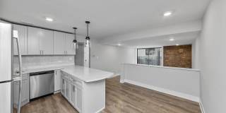 1220 North La Salle Drive Gallery 8