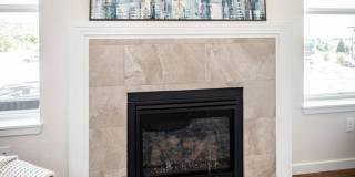 FULLY FURNISHED 3 Bed Luxury End Unit Townhome backs to Nature Gallery 13