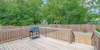 817 Potomac Gallery 35