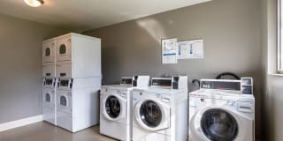 Autumn Oaks Townhomes & Apartments Gallery 11