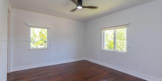425 N Shore Dr Gallery 16