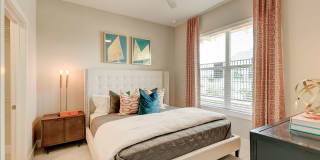 35 West at Champions Circle Apartments Gallery 19