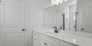 481 W 1760 N - 28 Gallery 32