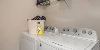 Emory Lakes Luxury Apartments Gallery 38