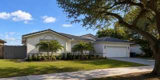 15840 SW 151st Ter Gallery 1