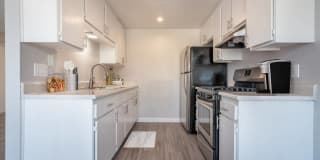 Ascot Park Apartments Gallery 6