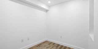 4243 MANTUA Avenue Gallery 13