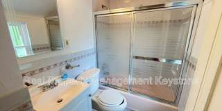 51 Taylor Street Gallery 8