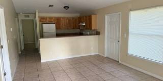4639 28 Street SW Gallery 2