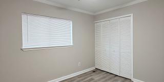 Renovated townhome in Great Alpharetta location Gallery 14