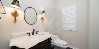 Gorgeous Rancher Located in University Bluffs Gallery 8