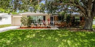 3221 Thistlehill Drive Gallery 1