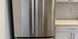 Modern 3 Bedroom, 3 Bath Townhome with 2-Car Garage! Gallery 10