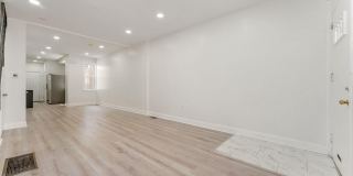 7 S 53RD Street Gallery 25