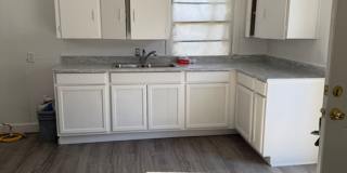 Cozy 2 Bed 1 Bath Home – Move-In Ready Gallery 1