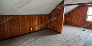 8442 Warwick St Gallery 18