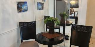 610 Palm Drive Gallery 18
