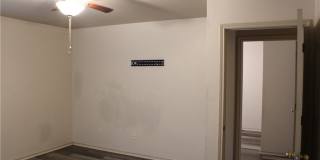 415 E 4th Avenue Gallery 9