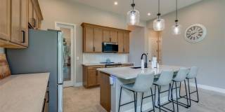 887 LAKE HILL WAY Gallery 6
