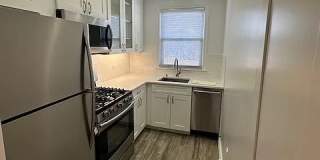 5 Wainwright Ave Apt 1B 5 Wainwright Ave Apt 1B Gallery 1