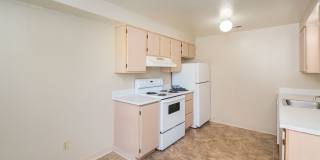 Summit Creek I Gallery 21