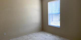 Available Now!!!. Huge 4 bedroom/Greenbriar Area. Gallery 11