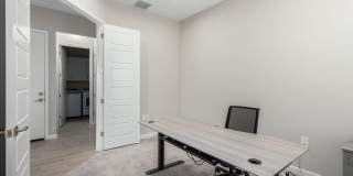 10472 W Adam Avenue Gallery 23