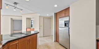 Come live in Penterra Plaza! Gallery 34