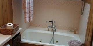 17 Bungalow Walk Gallery 10