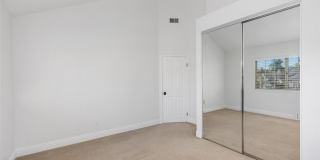 2 Crystalglen Gallery 25