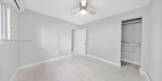 1140 NW 1st Pl Gallery 11