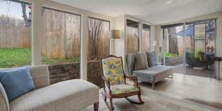 405 Torrey Street Gallery 11