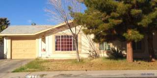 Charming 3 Bedroom Home Gallery 1