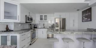 19390 Collins Ave Gallery 8