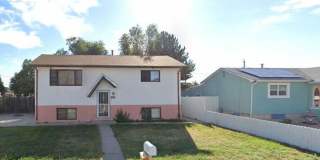 ALL PROSPECTIVE TENANTS MUST SUBMIT A $58NON-REFUNDABLE APPLICATION FEE PER APPLICANT ONLINE AND BE PRE-QUALIFIED PRIOR TO ANY SHOWINGS Gallery 1