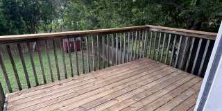 Spacious 4-plex in Central Location Gallery 16