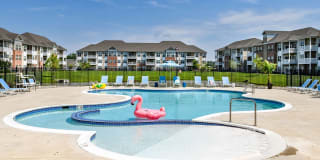 Ocean Aisle Luxury Apartment Homes Gallery 1