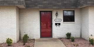 2128 Melrose Ct Gallery 1