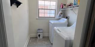 2 minutes away from Rhodes College! Beautifully Renovated! Pets are owner's approval, fees do apply. Gallery 30