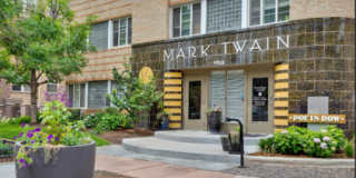 Poets Row Gallery 13