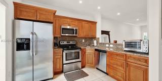 17066 SW 138th Ct Gallery 4