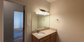 3 Bedroom Town Home Available Near 4th Street SW & Bridge Blvd SW! Gallery 15