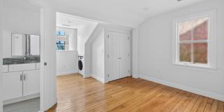 138 Bank Street Gallery 12