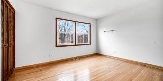 4 Bed 2.5 Bath in Des Plaines Gallery 15