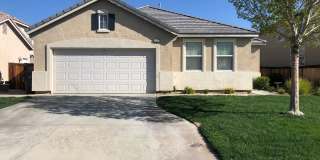 Gorgeous One Story Home built in 2006 with 1654 sq. ft. Gallery 1