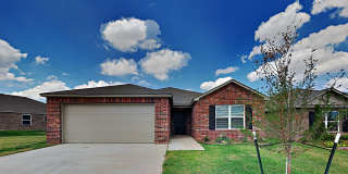 Beautiful and Spacious 4 Bedroom 2 Bath Home in Mustang Schools! Gallery 1