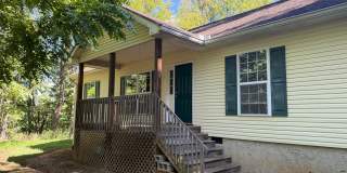 Newly Updated 2 Bedroom in Convenient Black Mountain Location Gallery 1