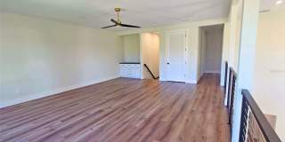 Bold Contemporary Sarasota Luxury Home. 4 Beds/ 4 Baths. Private Pool and Summer Grill. Gallery 40